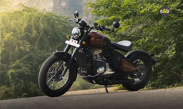 Jawa_42_Bobber_Static_7_2022_11_08_T05_34_58_093_Z_87d6c207a1